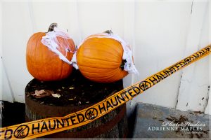 haunted house halloween pumpkins