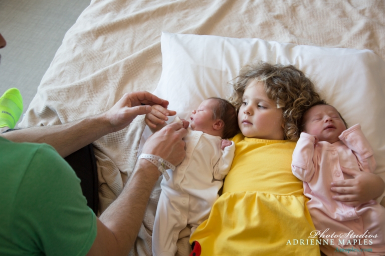 newborn babies with big sister