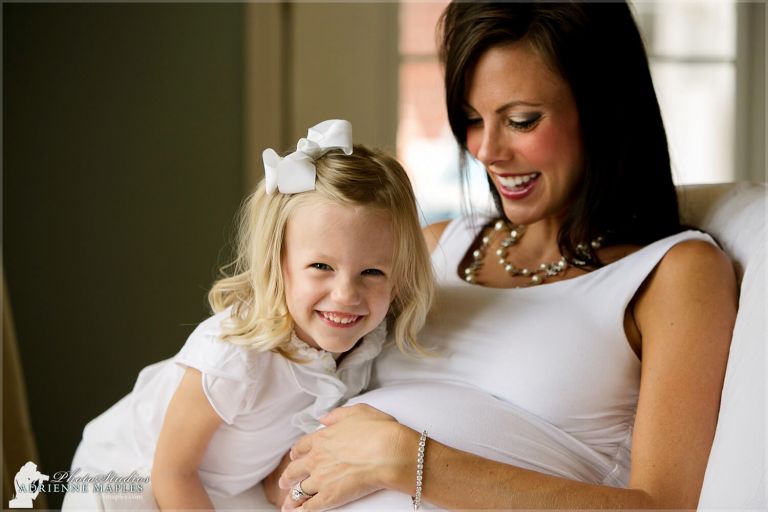 maternity photography child with pregnant mom